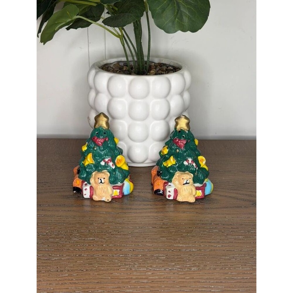 Christmas Tree Salt and Pepper Shakers Vintage Style Ceramic Teddy Bear Gifts